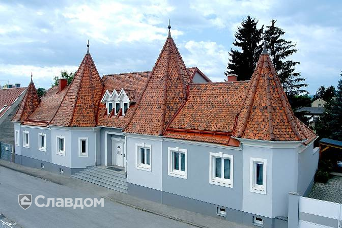 Частный объект с черепицей TONDACH Бобровка 19-антик ангоб
