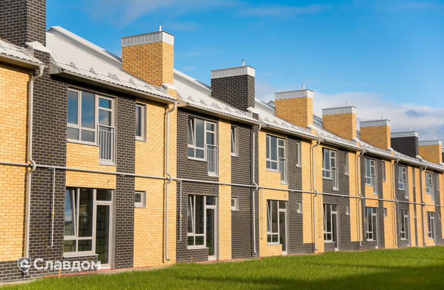 ЖК "Новые кварталы Петергофа" с облицовкой плиткой Roben Manus tonga и Faro shwarz