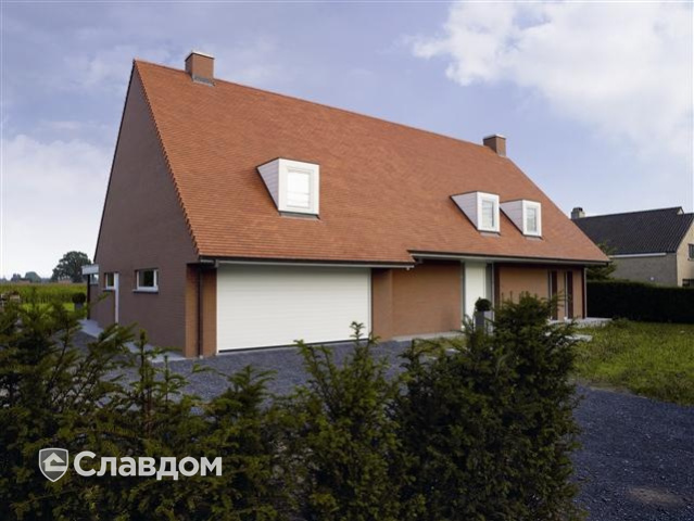 Коттедж с применением керамической черепицы Koramic Pontigny Plain Tile Natural Red