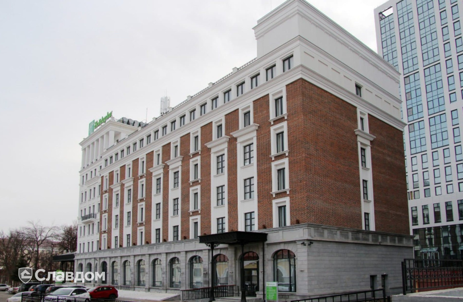 Гостиница Holiday Inn