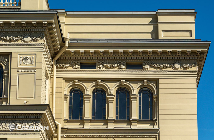 Консерватория им. Н.А. Римского-Корсакова на Театральной площади