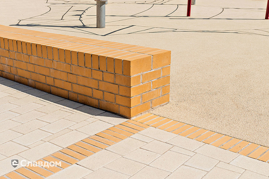 Площадь с применением брусчатки MUHR 01 Niederlausitzer