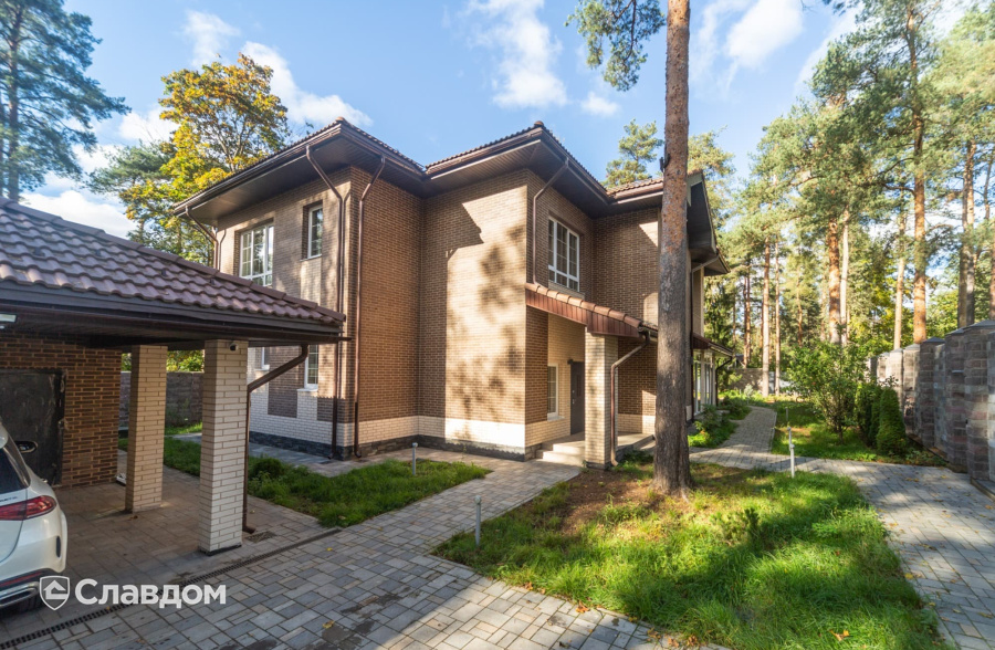 Частный дом в Ленинградской области с облицовкой кирпичом Terca 