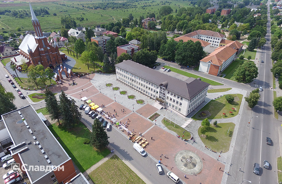 Площадь в г.Кайшядорис с применением брусчатки Penter Baltic Klinker Pavers Nuance