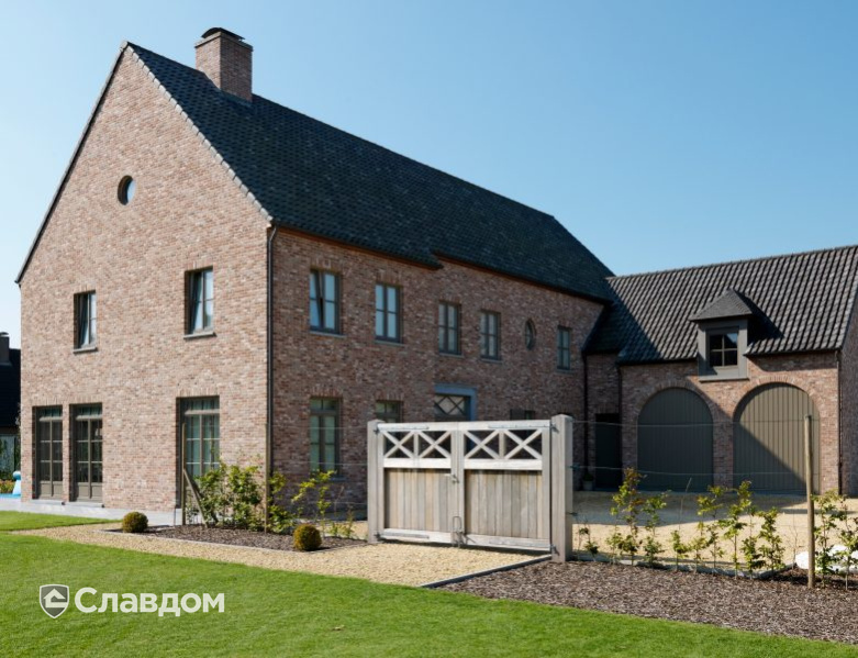 Частный дом в Оострозебеке с облицовкой кирпичом Terca Oud Kempisch