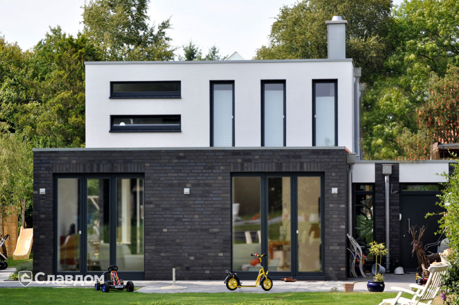 Частный дом с облицовкой кирпичом Roben Chelsea