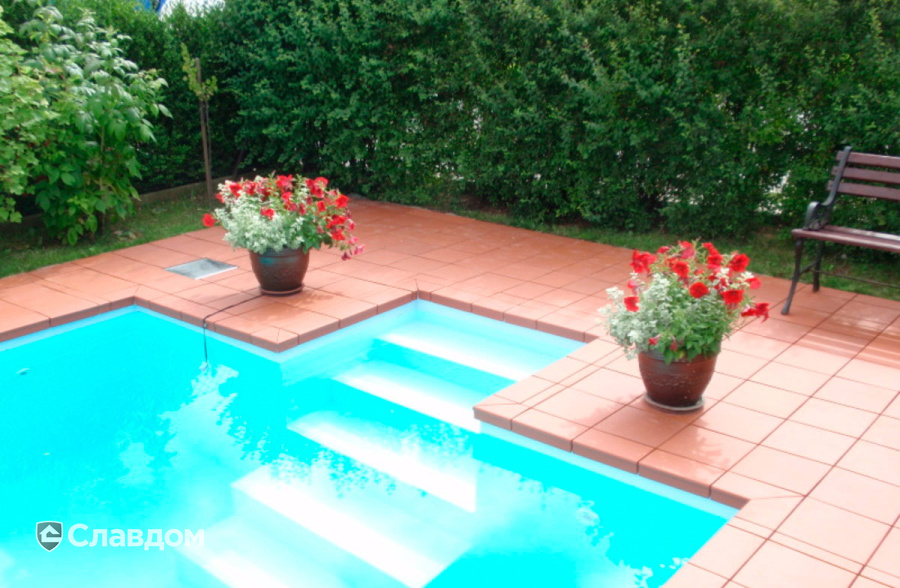 Бассейн с плиткой Stroeher Terra 215 patrizierrot