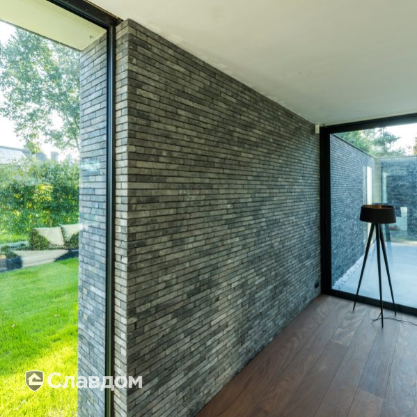 Частный дом во Фландрии с облицовкой кирпичом Terca Metropolis Colonia