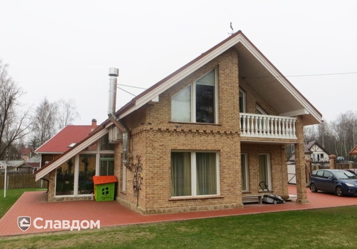 Частный дом с облицовкой Terca Orchidee Rose