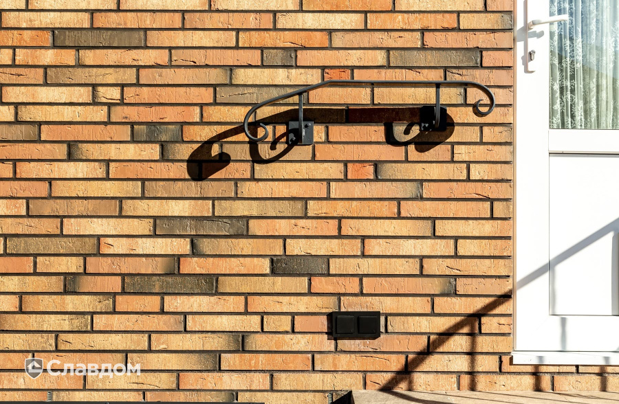 Частный дом с облицовкой кирпичом ModFormat Халден