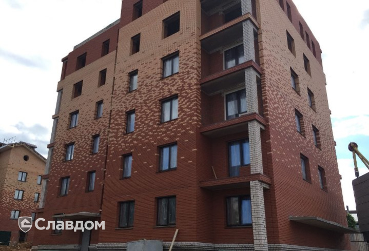 Жилой комплекс с облицовкой кирпичом КС-Керамик 1НФ Красный гладкий и Персик гладкий