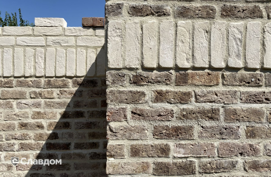 Забор в г. Ростов из кирпича RIGHTBRICK Виллем