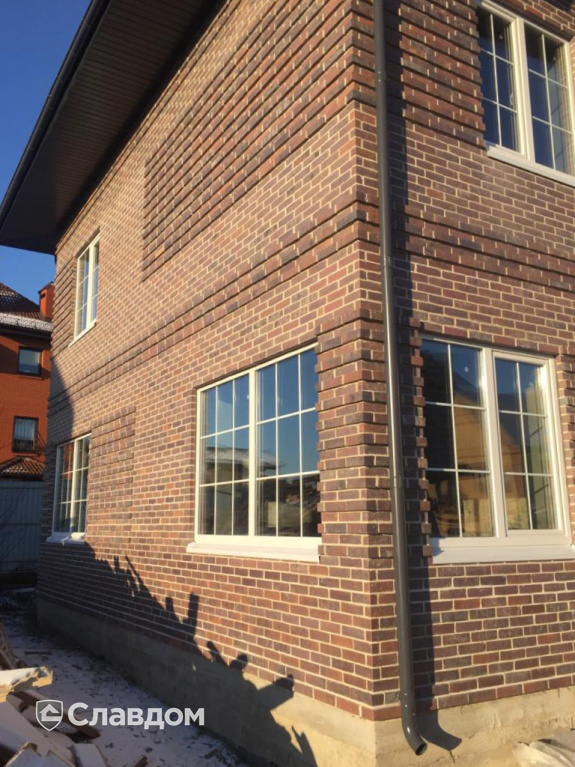 Частный дом с архитектурной кладкой кирпичом Skriabin Ceramics 52