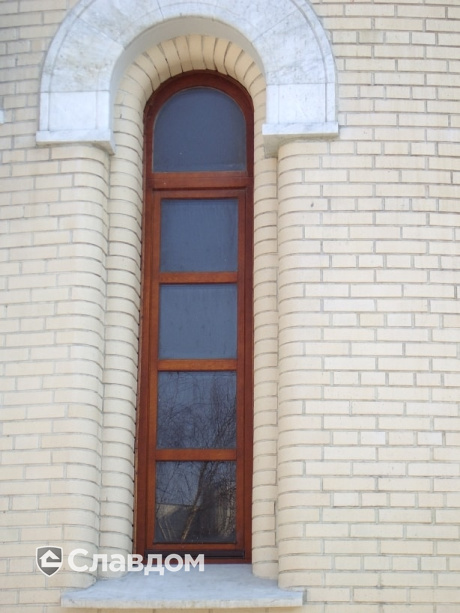 Православный храм с облицовкой кирпичом Terca Kuura гладкий