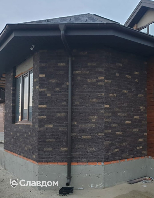 Частный дом с облицовкой кирпичом Донские зори Черная слобода