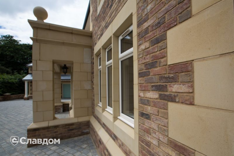 Многоквартирный дом Treetop Manor с облицовкой кирпичом Terca Kempley Antique