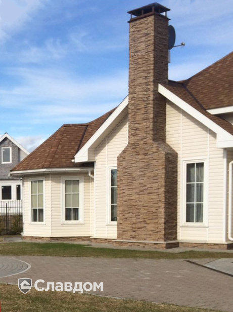 Частный дом с облицовкой искусственным камнем REDSTONE Скала SK-42