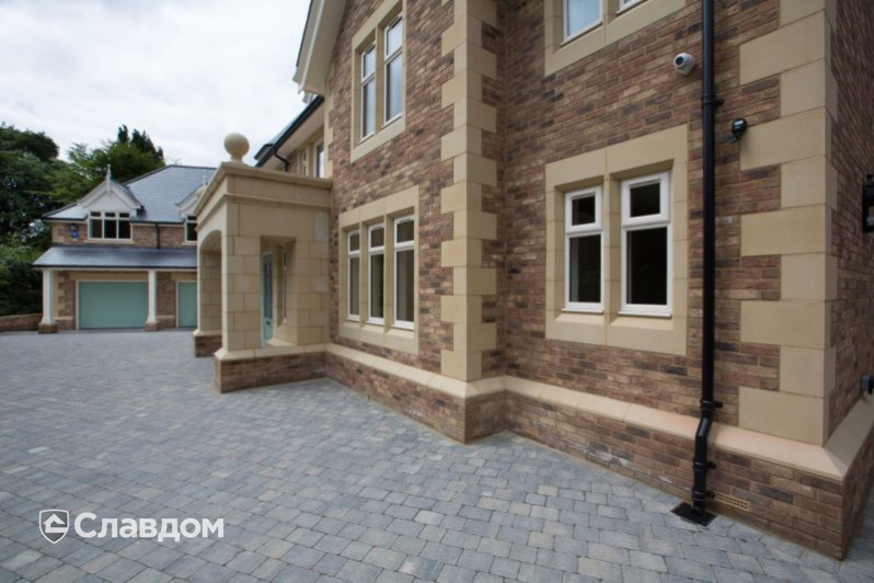 Многоквартирный дом Treetop Manor с облицовкой кирпичом Terca Kempley Antique