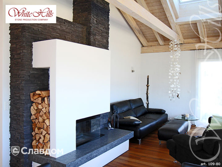 Гостиная частного коттеджа с применением облицовочного камня White Hills Кросс Фелл 109-80