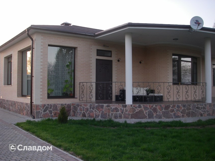 Частный дом с применением кирпича Terca и Lode