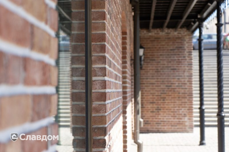 Лавка купца Курманаева в Казани с облицовкой кирпичом Terca Pastorale