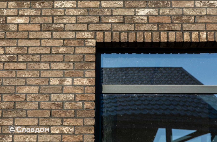 Частный дом с облицовкой из кирпича Тандем Данилово