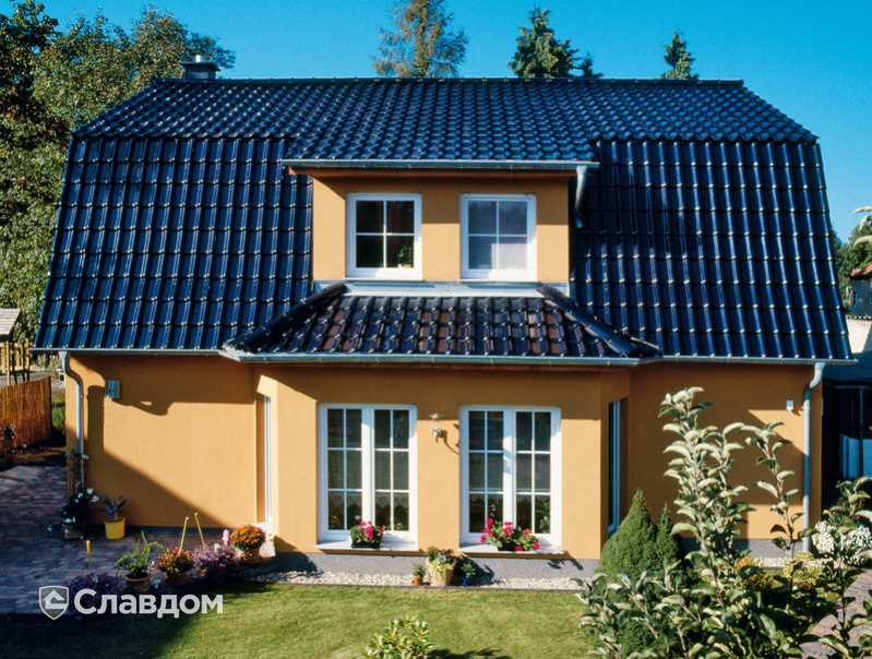 Жилой дом с крышей из черепицы Creaton Futura Dunkelblau