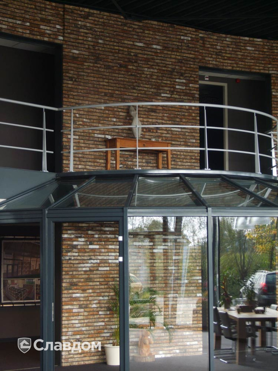 Веранда частного дома с применением керамического кирпича ENGELS HANDFORM Barnsteen