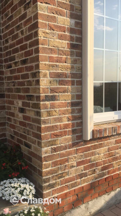 Частный дом с применением керамического кирпича ENGELS HANDFORM Tiffany