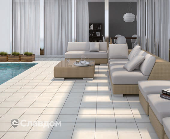 Бассейн с применением плитки Gres Aragon Cotto Blanco