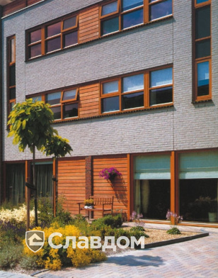 Многоэтажный дом облицованный фасадной плиткой LHL Sepia