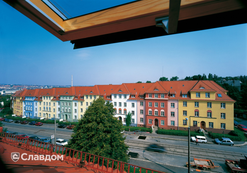 Комплекс жилых домов с крышей из черепицы Creaton Biber Klassik Naturrot