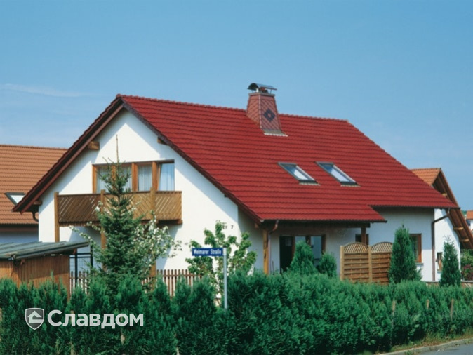 Частный дом с черепицей Braas Топаз 13V каштан глазурь