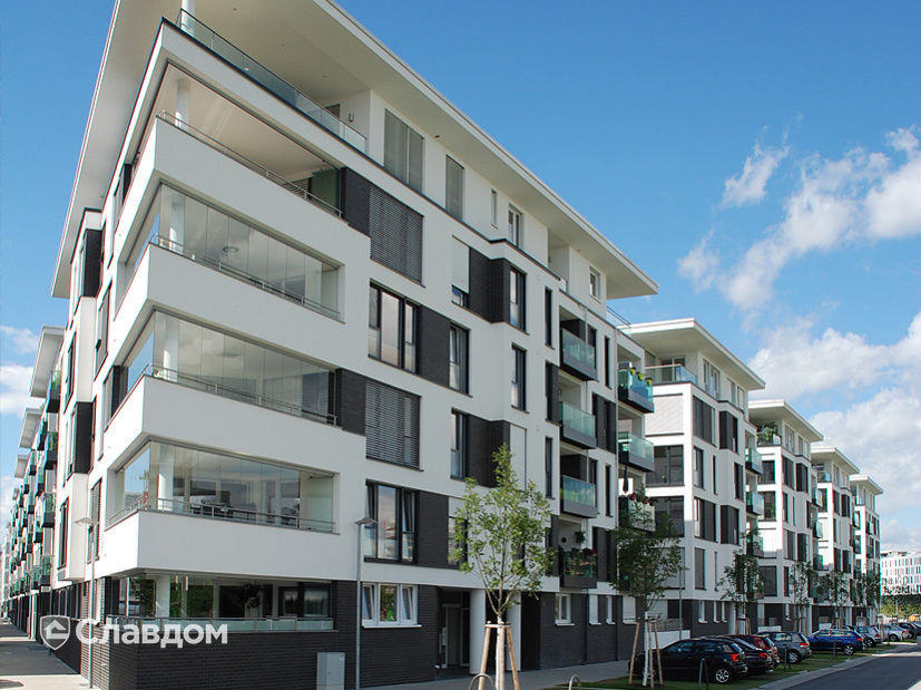 Жилой квартал с облицовкой фасадной плиткой Stroeher Keravette Chromatic 330 graphit