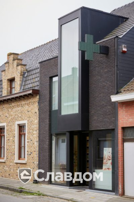 Аптека в Вату с облицовкой кирпичом Terca Agora Grafietzwart