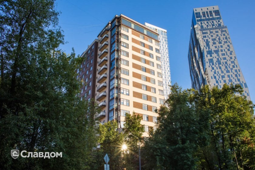 Жилой комплекс "Режиссер" с облицовкой кирпичом Terca Kuura риф и Terca Terra риф