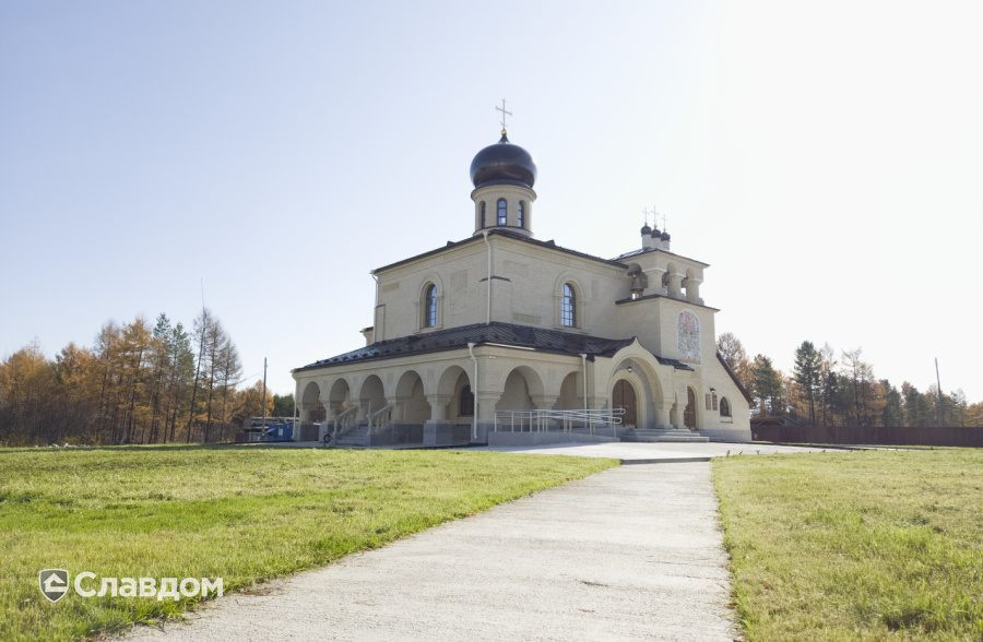 Храм Николая Чудотворца в городе Нерюнгри