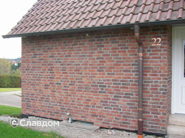 Двухэтажный коттедж с мансардой с облицовокой кирпичом Terca Milano