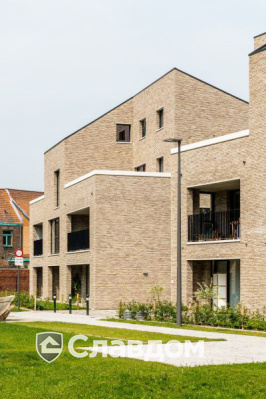 Жилой дом в Брюгге с облицовкой кирпичом Terca Prata Genuanceerd