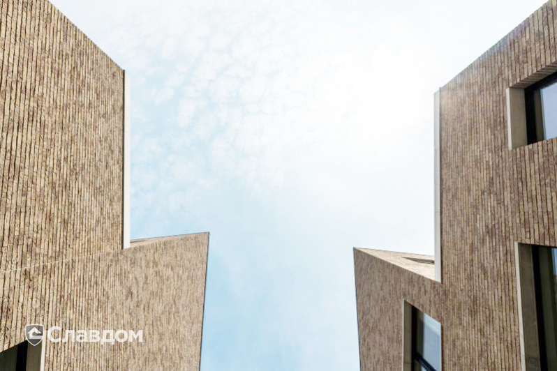 Жилой дом в Брюгге с облицовкой кирпичом Terca Prata Genuanceerd