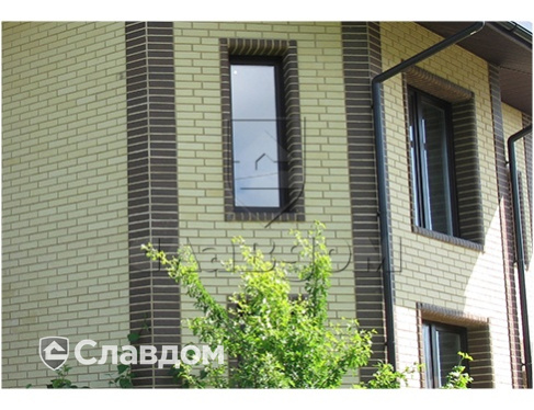 Частный коттедж с облицовкой Terca Terra и Safari