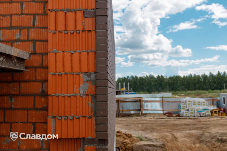 Детский сад, построенный из поризованных блоков Porotherm