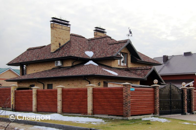 Частный дом в г.Набережные Челны с облицовкой кирпичом Terca Valeriaan