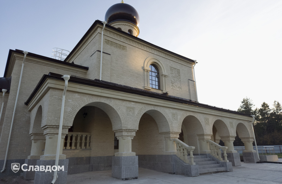 Храм Николая Чудотворца в городе Нерюнгри