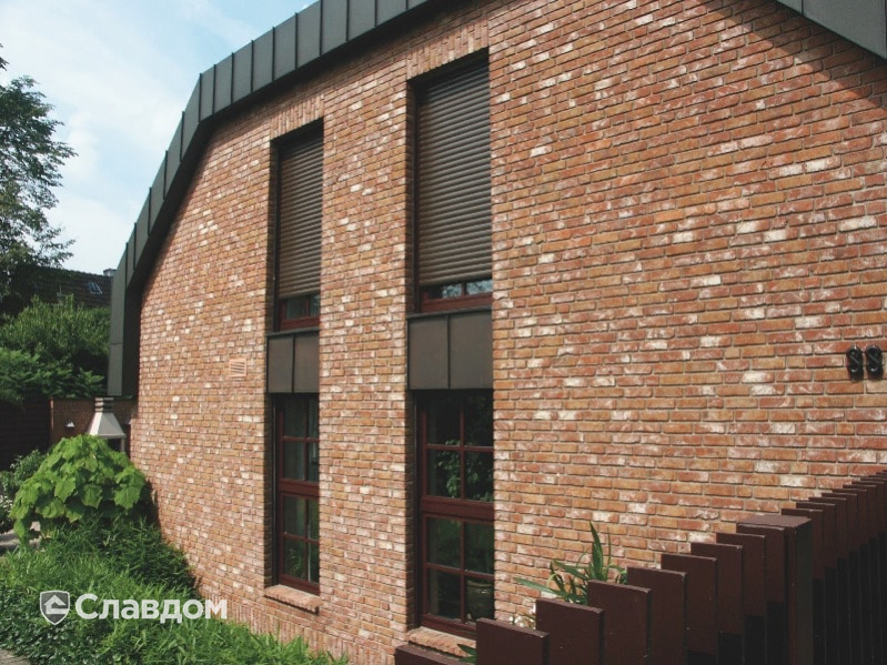 Частный дом с облицовкой кирпичом Terca Pastorale