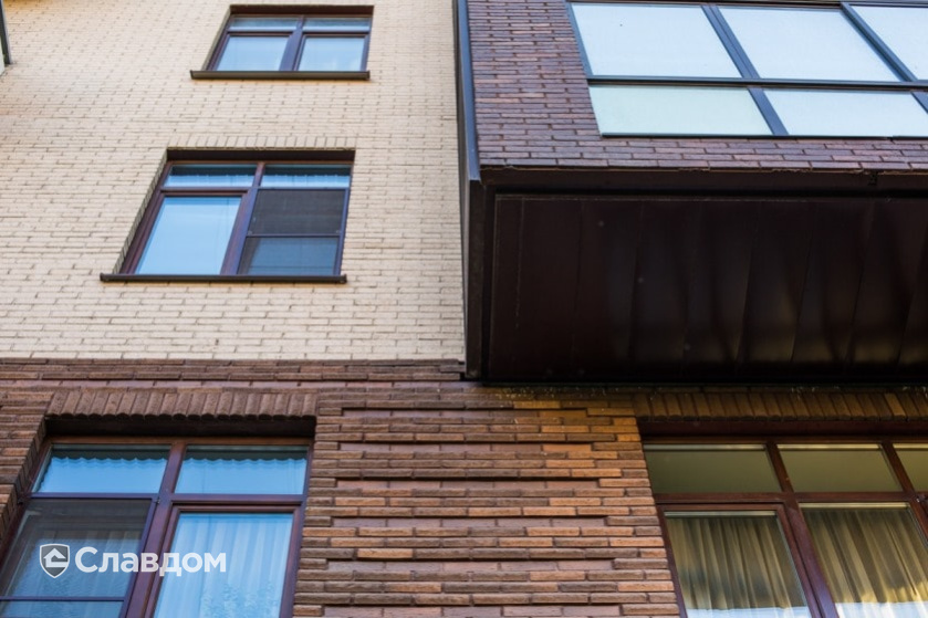 Жилой комплекс "Режиссер" с облицовкой кирпичом Terca Kuura риф и Terca Terra риф