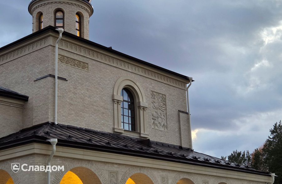 Храм Николая Чудотворца в городе Нерюнгри