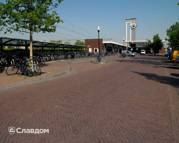 Привокзальная площадь в г.Алмело с применением брусчатки Penter Bruno