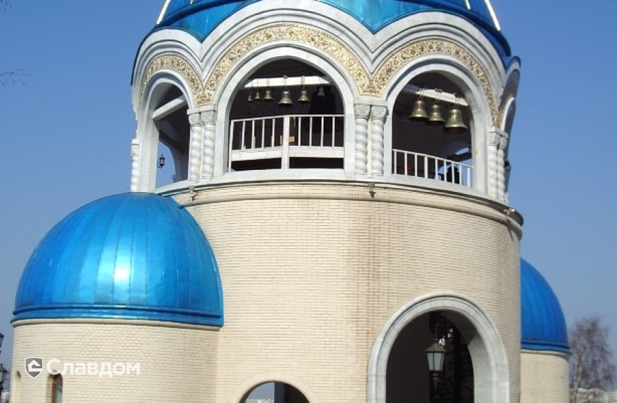 Православный храм с облицовкой кирпичом Terca Kuura гладкий