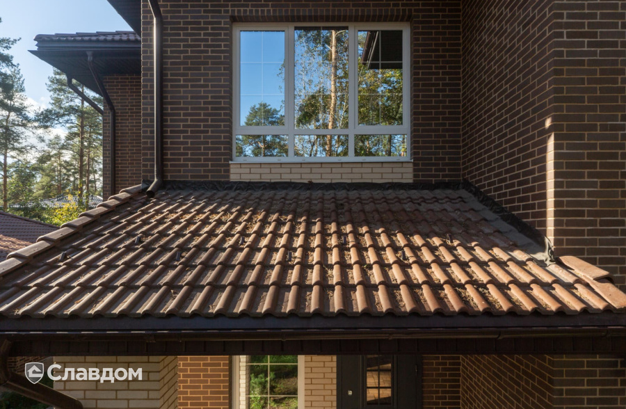 Частный дом в Ленинградской области с облицовкой кирпичом Terca 